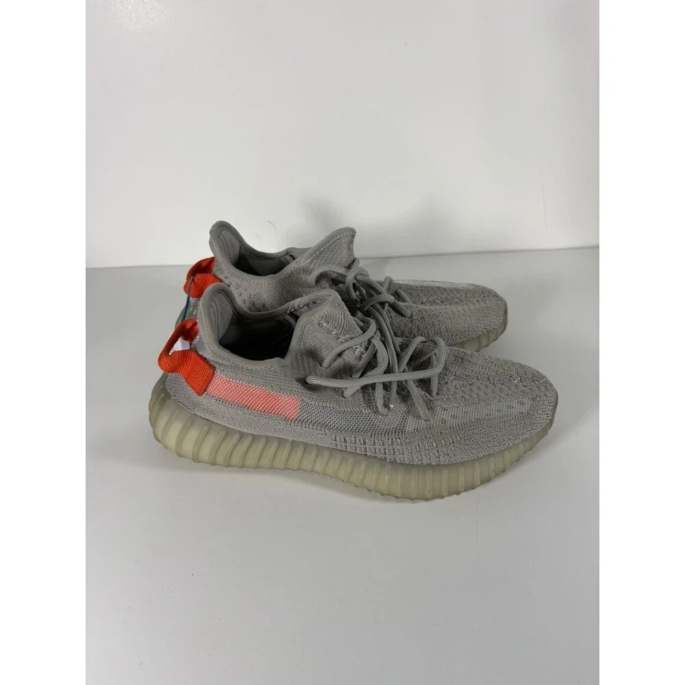 Adidas Yeezy Boost 350 V2 FX9017 Tail Light Grey Primeknit Sneakers Mens Sz 7.5